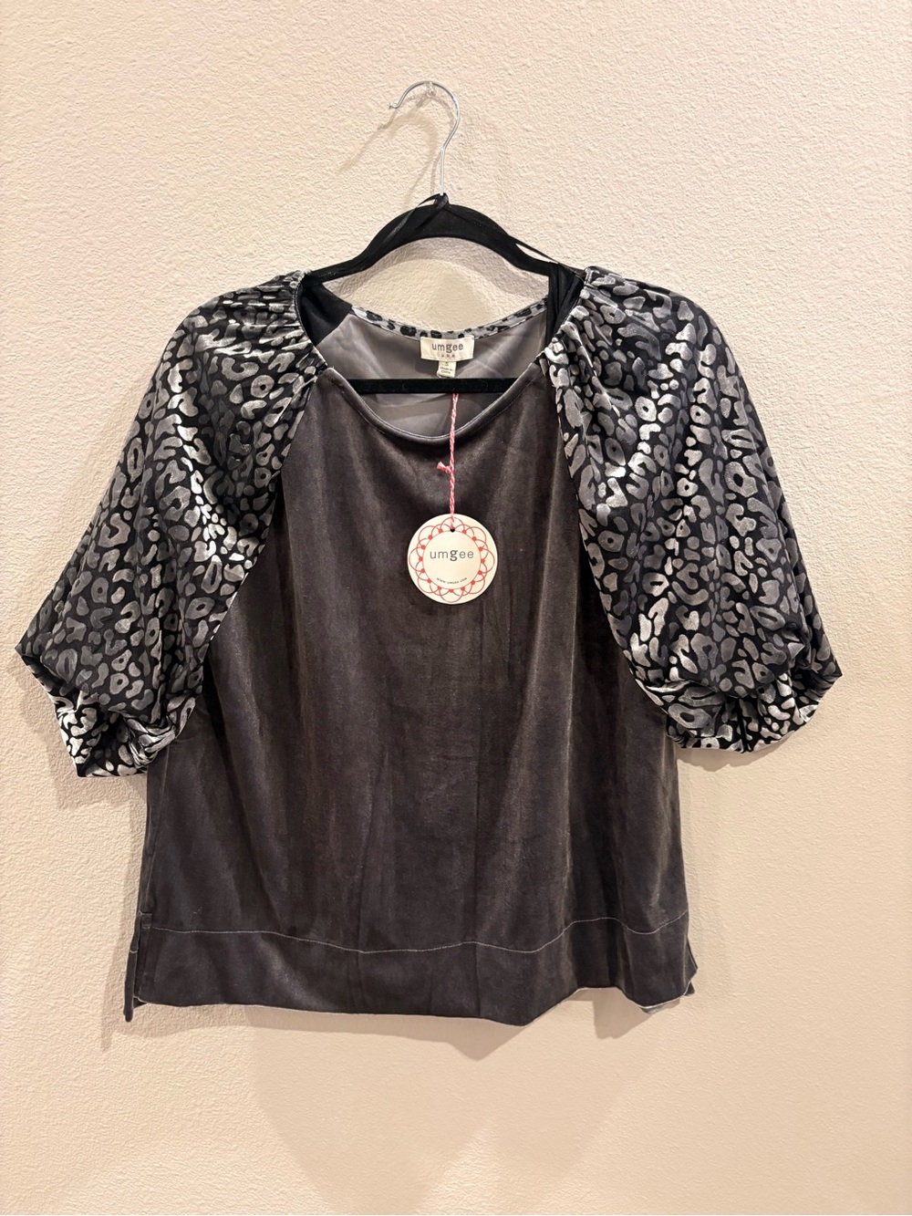 Umgee Black Charcoal Top with Metallic Leopard Puff Sleeves